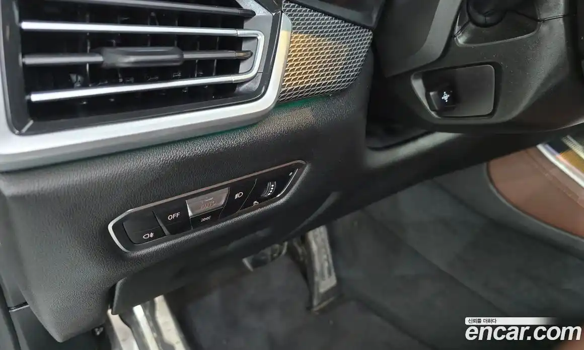 BMW X5 2023 3.0 автомат (гидро), фото 27