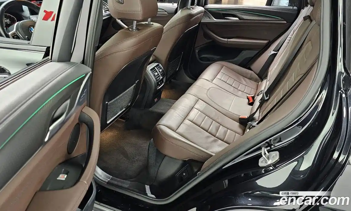 BMW X4 2021 2.0 автомат (гидро), фото 17