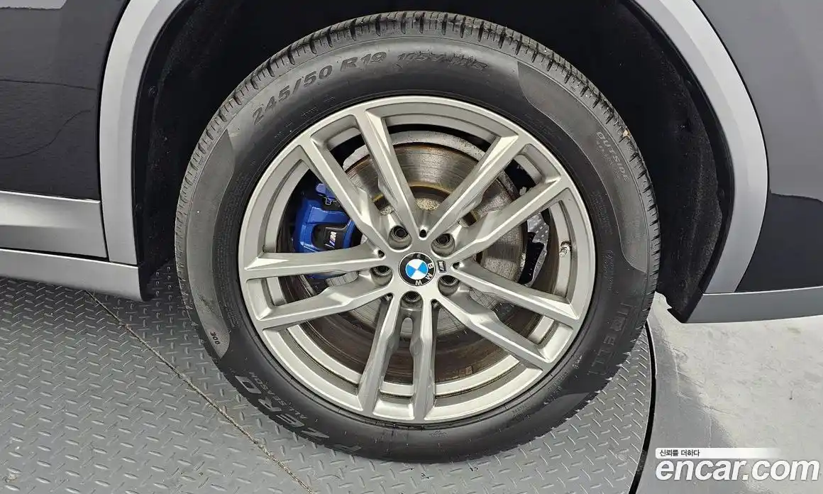 BMW X4 2021 2.0 автомат (гидро), фото 7