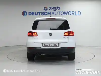 Volkswagen Tiguan 2015 2.0 автомат (гидро), миниатюра 4