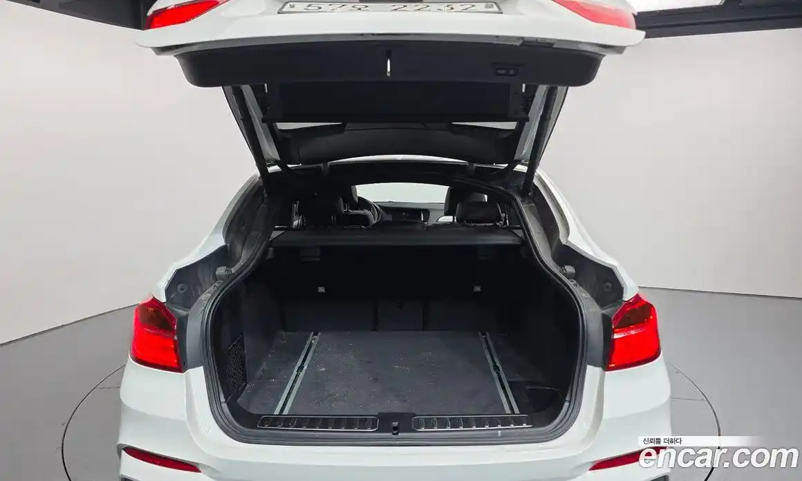BMW X4 2018 2.0 автомат (гидро), фото 20
