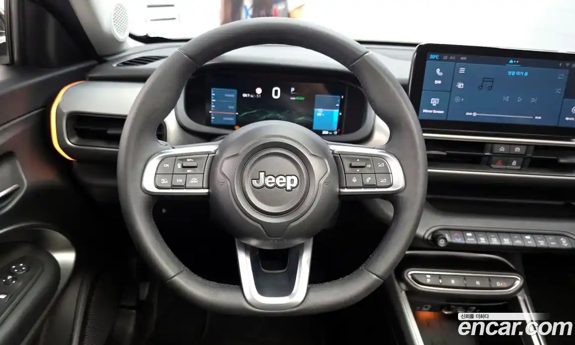 Jeep Avenger 2024 0.1 автомат (гидро), фото 18