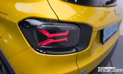 Jeep Avenger 2024 0.1 автомат (гидро), миниатюра 9