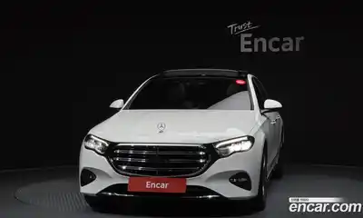Mercedes-Benz E-Class 2024 2.0 автомат (гидро), миниатюра 3