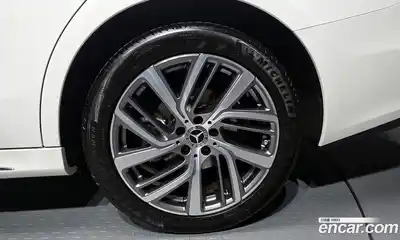 Mercedes-Benz E-Class 2024 2.0 автомат (гидро), миниатюра 7