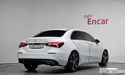 Mercedes-Benz A-Class 2020 2.0 гидро, миниатюра 2