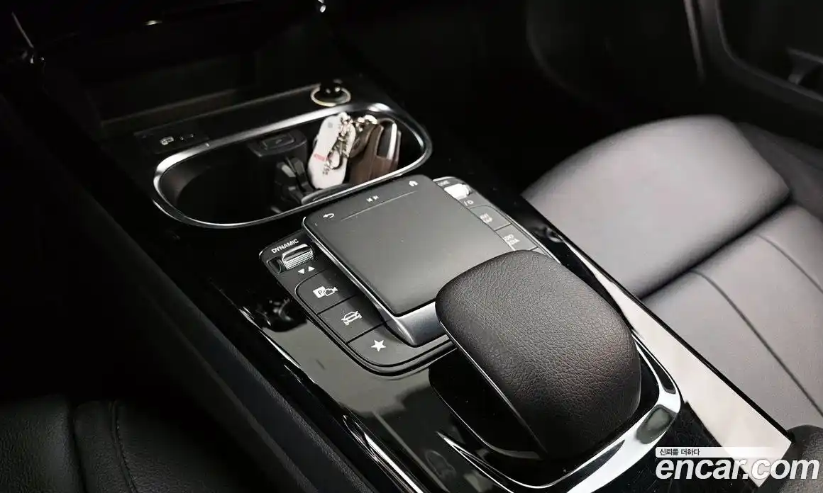 Mercedes-Benz A-Class 2020 2.0 гидро, фото 27