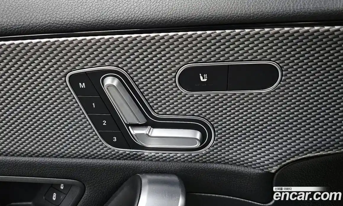 Mercedes-Benz A-Class 2020 2.0 гидро, фото 30