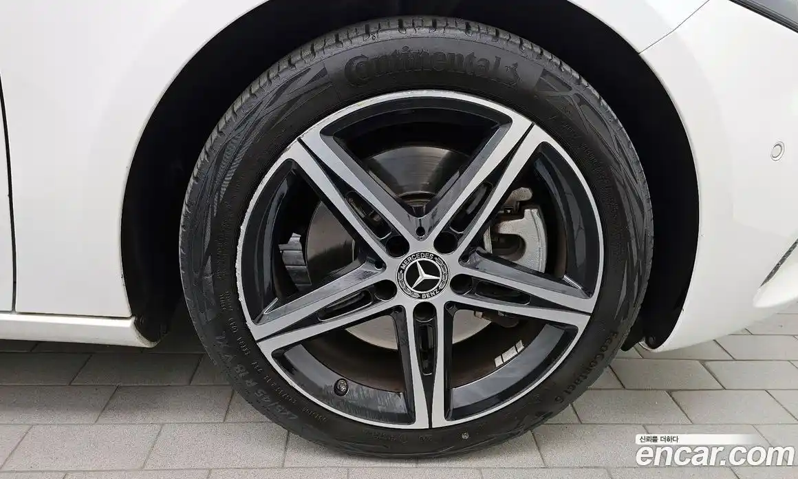 Mercedes-Benz A-Class 2020 2.0 гидро, фото 7