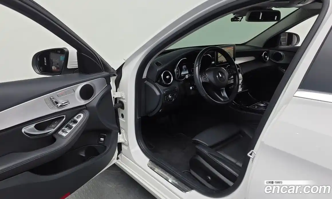 Mercedes-Benz C-Class 2014 2.0 автомат (гидро), фото 10