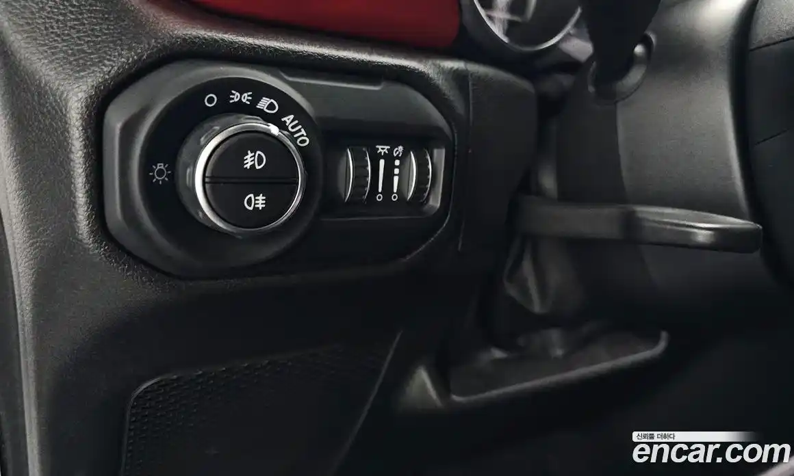 Jeep Wrangler 2023 2.0 автомат (гидро), фото 26
