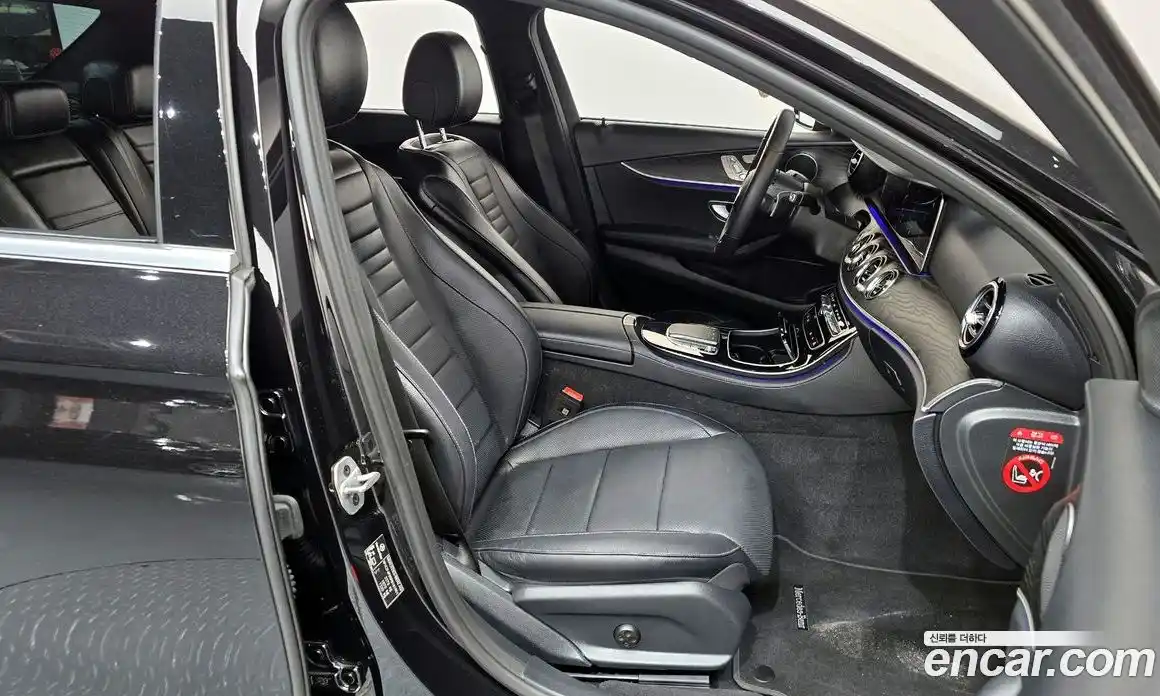 Mercedes-Benz E-Class 2023 2.0 автомат (гидро), фото 16