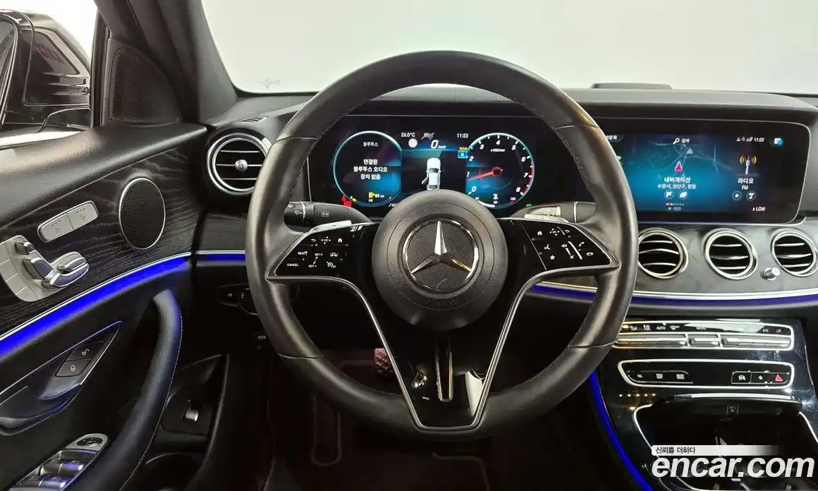 Mercedes-Benz E-Class 2023 2.0 автомат (гидро), фото 18