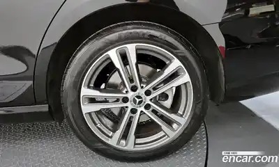 Mercedes-Benz E-Class 2023 2.0 автомат (гидро), миниатюра 7