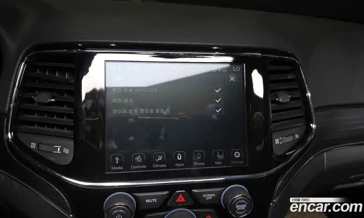 Jeep Cherokee 2021 3.6 автомат (гидро), фото 31