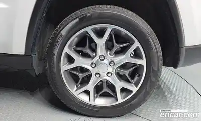 Jeep Cherokee 2021 3.6 автомат (гидро), миниатюра 6