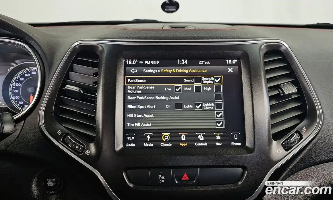 Jeep Cherokee 2019 3.2 автомат (гидро), фото 16