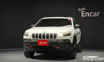 Jeep Cherokee 2019 3.2 автомат (гидро), миниатюра 3