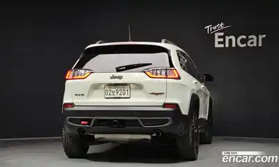 Jeep Cherokee 2019 3.2 автомат (гидро), миниатюра 4