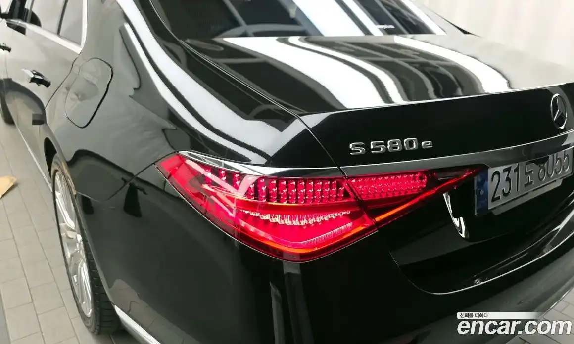 Mercedes-Benz S-Class 2023 3.0 автомат (гидро), фото 8