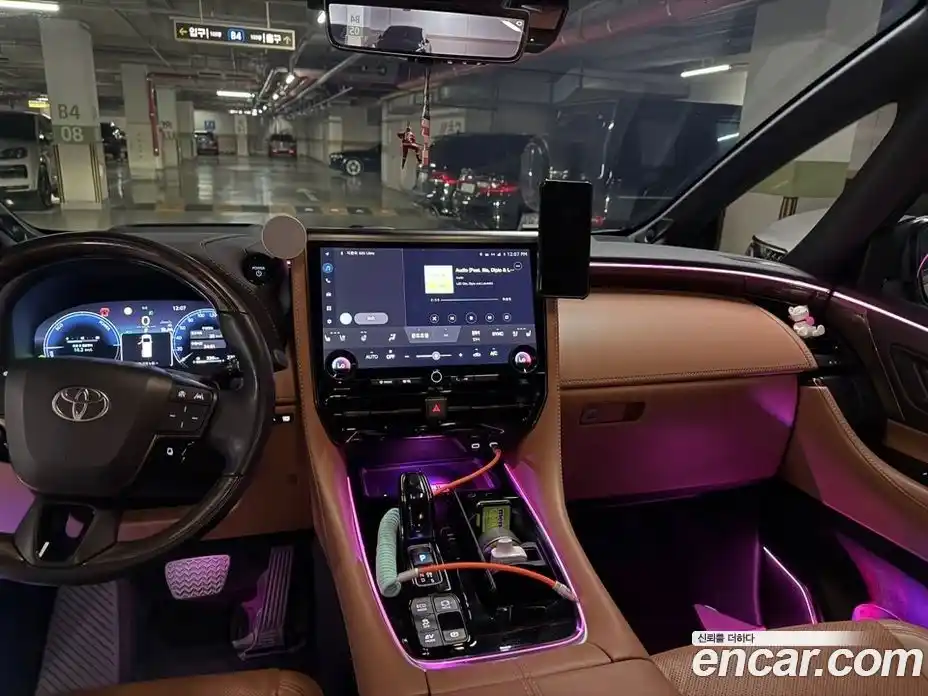 Toyota Alphard 2025 2.5 гидро, фото 13