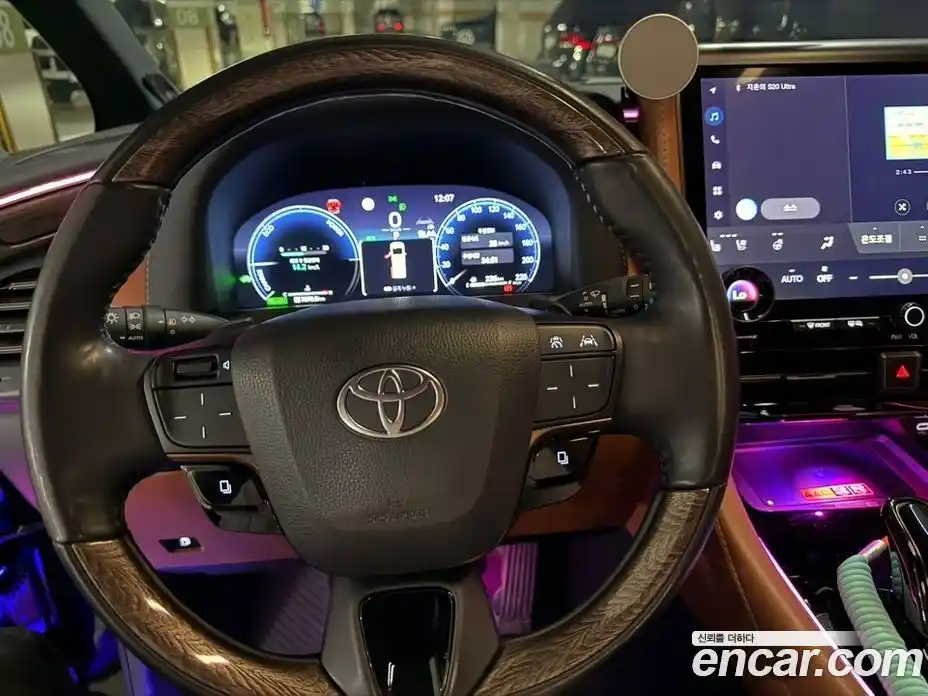 Toyota Alphard 2025 2.5 гидро, фото 16
