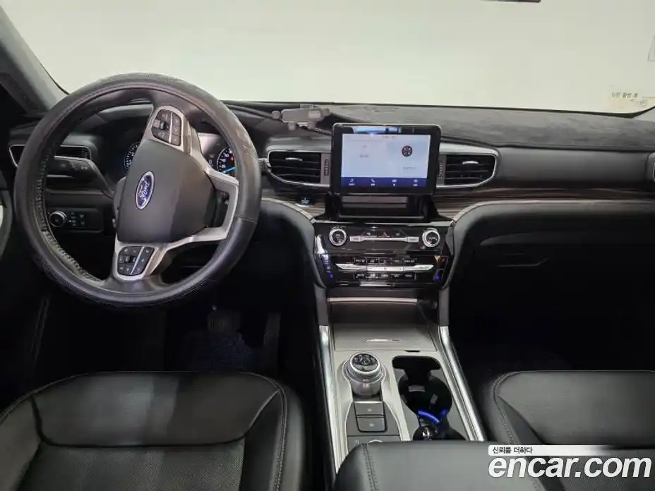 Ford Explorer 2021 2.3 автомат (гидро), фото 9