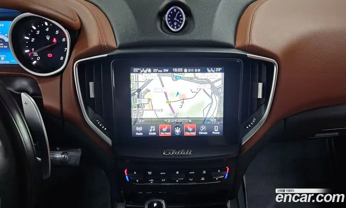 Maserati Ghibli 2019 3.0 гидро, фото 20