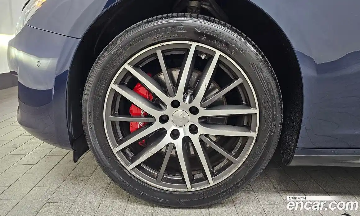 Maserati Ghibli 2019 3.0 гидро, фото 5