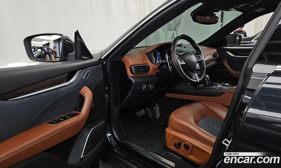 Maserati Levante 2020 3.0 гидро, фото 13
