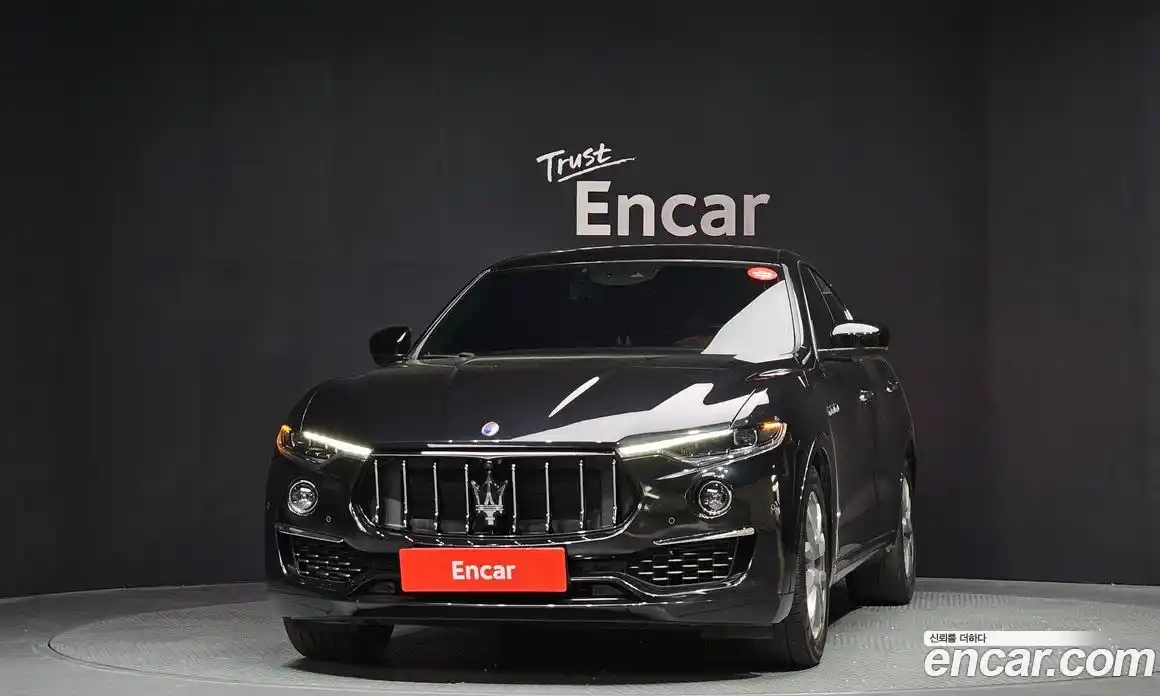 Maserati Levante 2020 3.0 гидро, фото 3