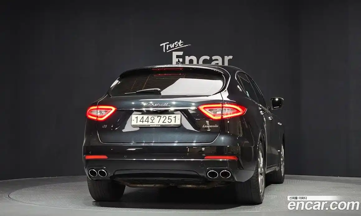 Maserati Levante 2020 3.0 гидро, фото 4
