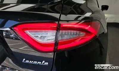 Maserati Levante 2020 3.0 гидро, миниатюра 9
