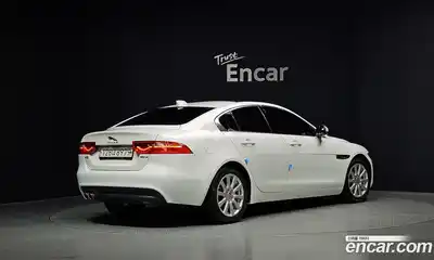 Jaguar XE 2018 2.0 гидро, миниатюра 2