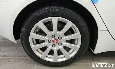 Jaguar XE 2018 2.0 гидро, миниатюра 5