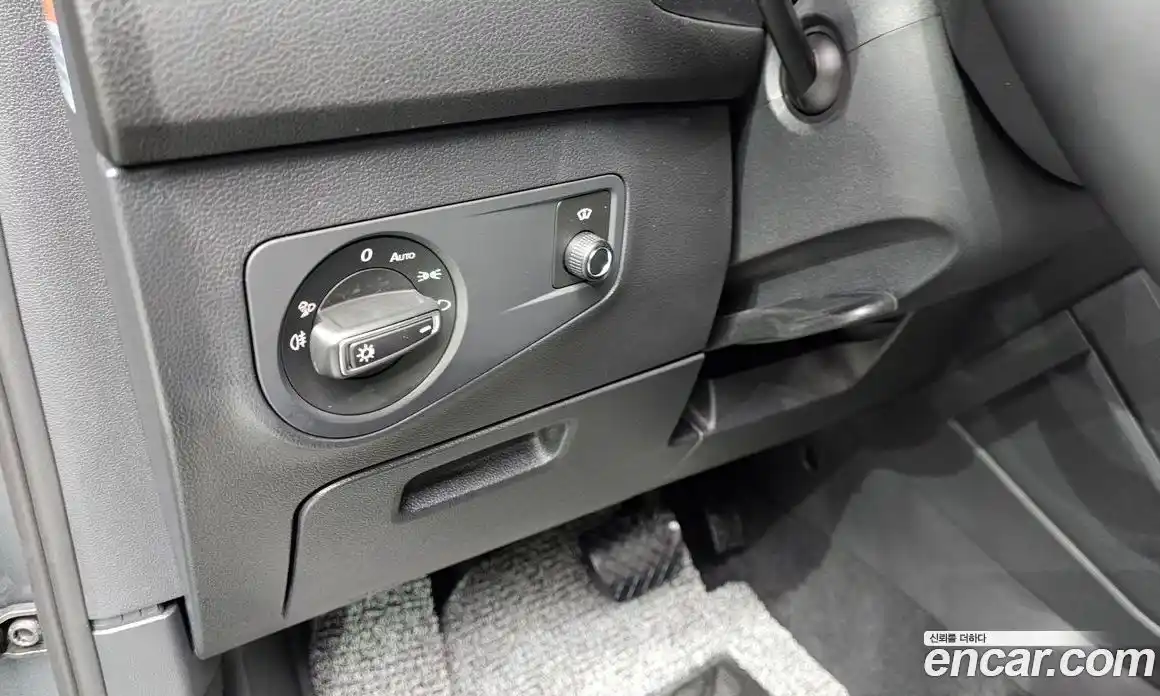 Volkswagen Tiguan 2024 2.0 автомат (гидро), фото 13