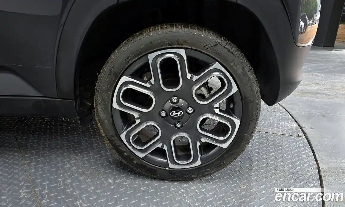 Hyundai Casper 2024 1.0 автомат (гидро), фото 6