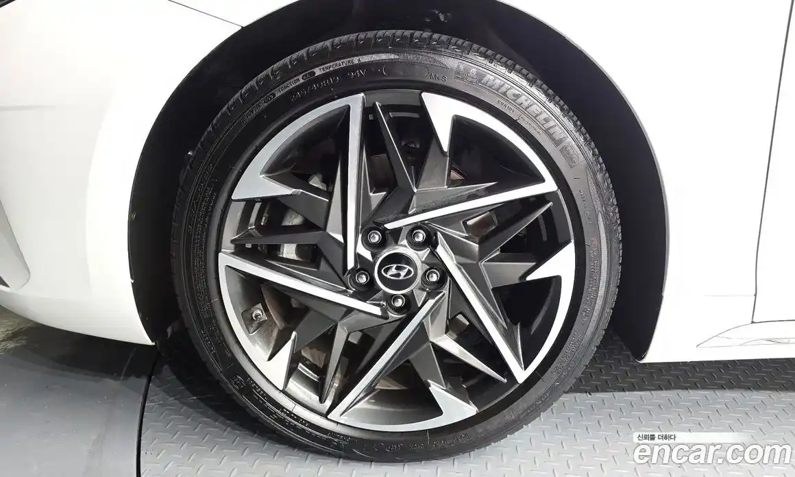 Hyundai Grandeur 2021 3.3 автомат (гидро), фото 5