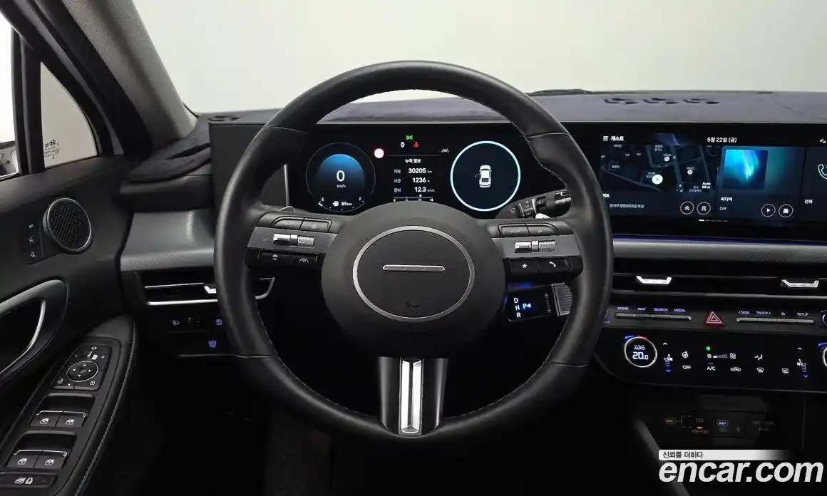Hyundai Sonata 2024 1.6 автомат (гидро), фото 25