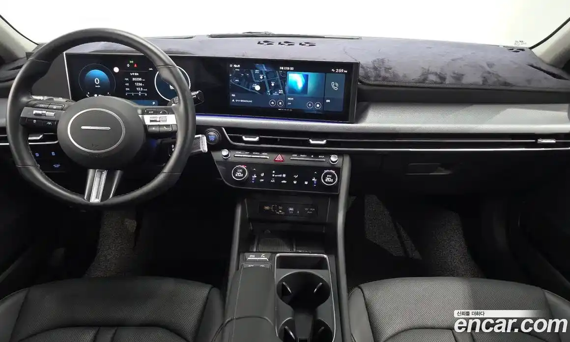 Hyundai Sonata 2024 1.6 автомат (гидро), фото 9
