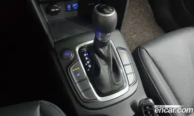 Hyundai Kona 2017 1.6 автомат (гидро), миниатюра 12