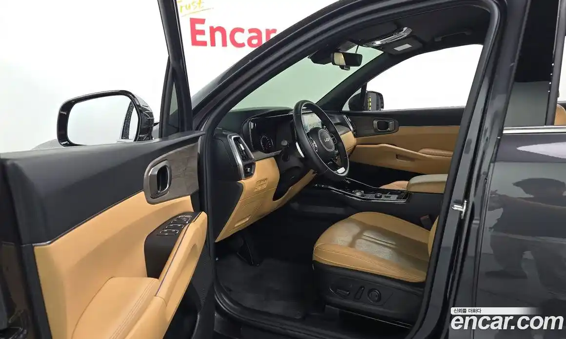 Kia Sorento 2023 1.6 автомат (гидро), фото 13