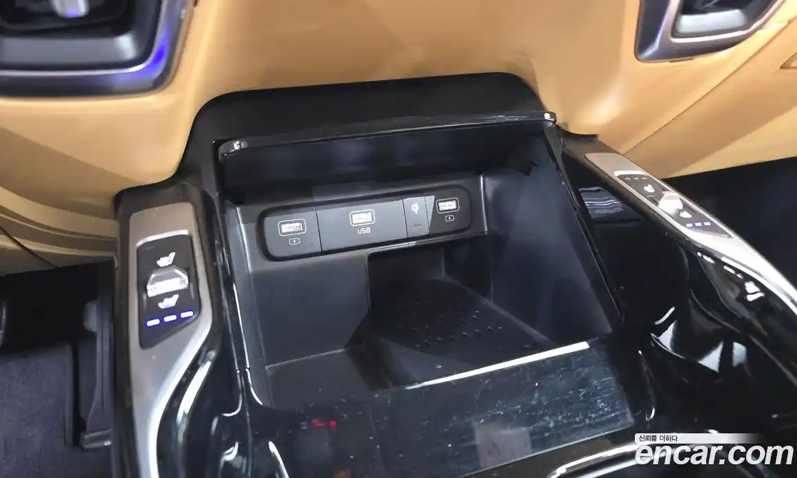 Kia Sorento 2023 1.6 автомат (гидро), фото 32