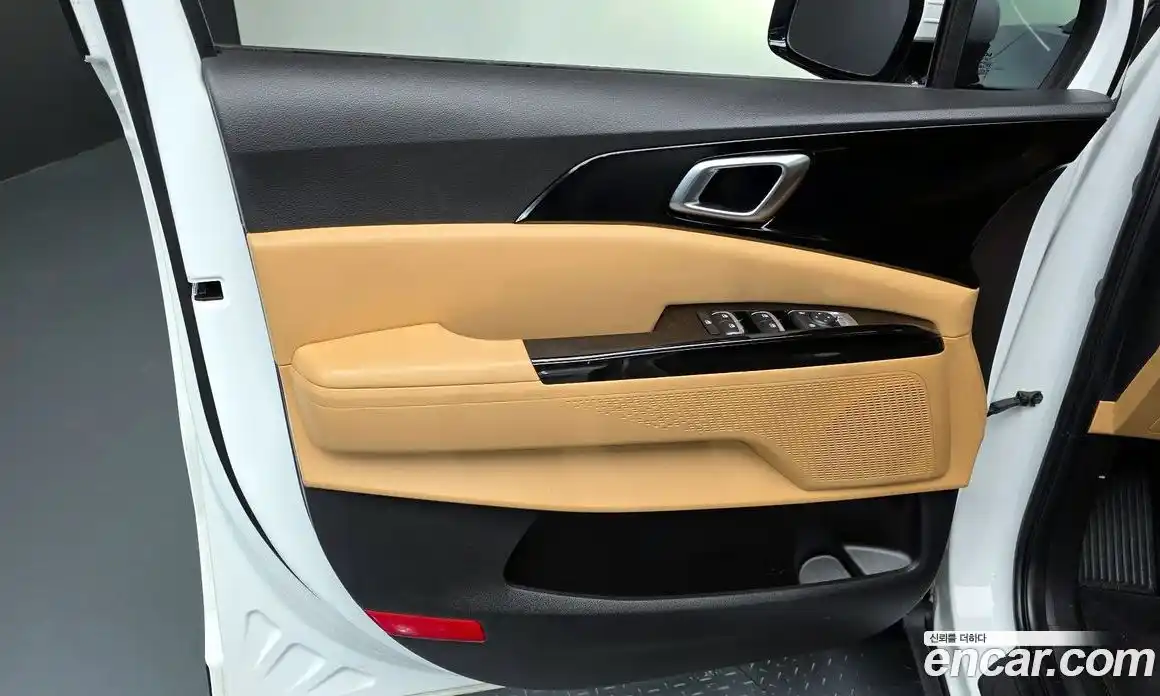 Kia Carnival 2023 3.5 автомат (гидро), фото 14