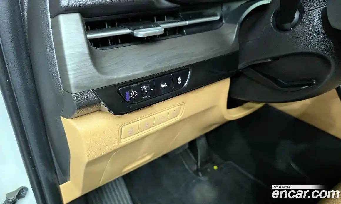 Kia Carnival 2023 3.5 автомат (гидро), фото 23