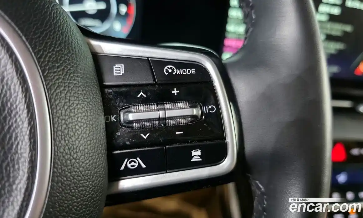Kia Carnival 2023 3.5 автомат (гидро), фото 24