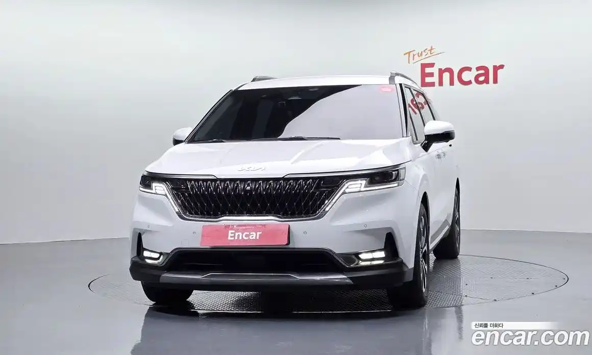Kia Carnival 2023 3.5 автомат (гидро), фото 3