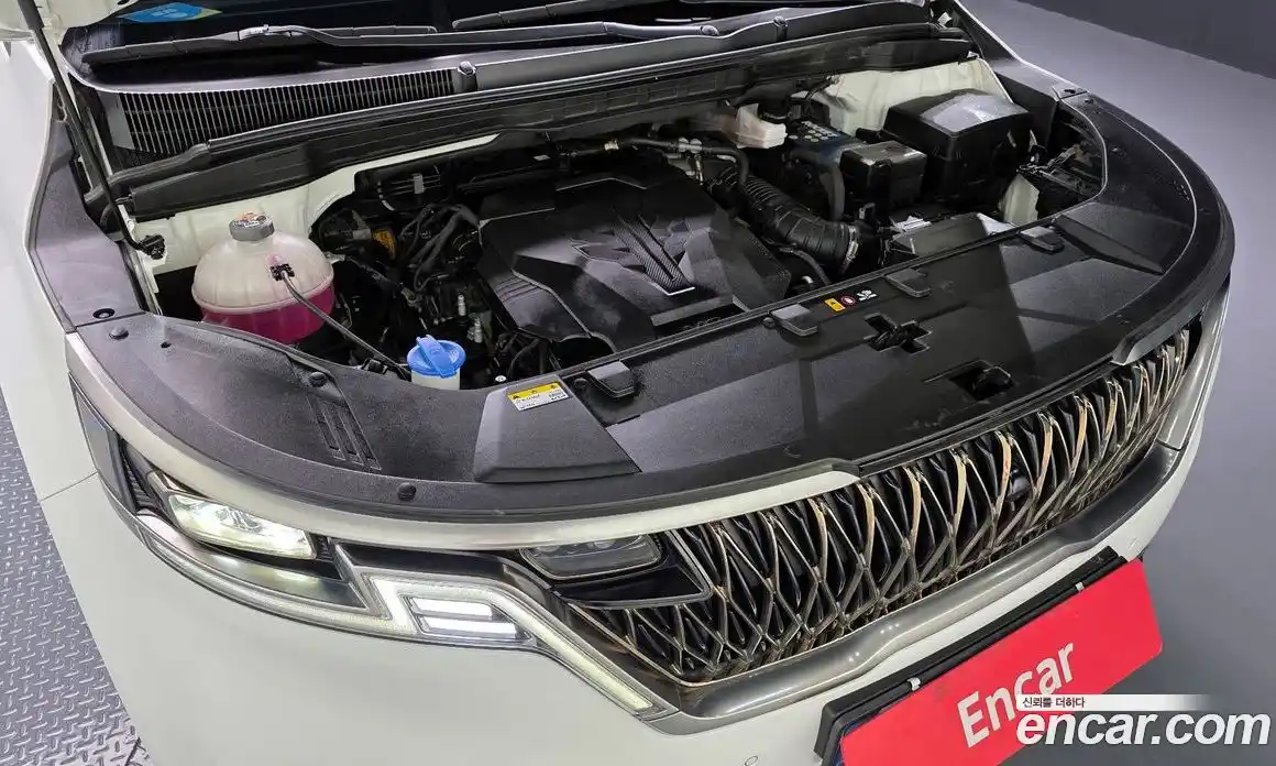 Kia Carnival 2023 3.5 автомат (гидро), фото 6