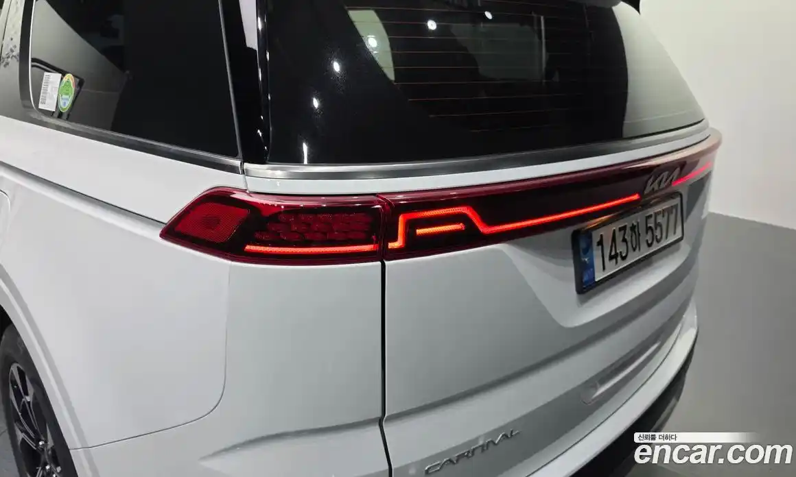 Kia Carnival 2023 3.5 автомат (гидро), фото 9