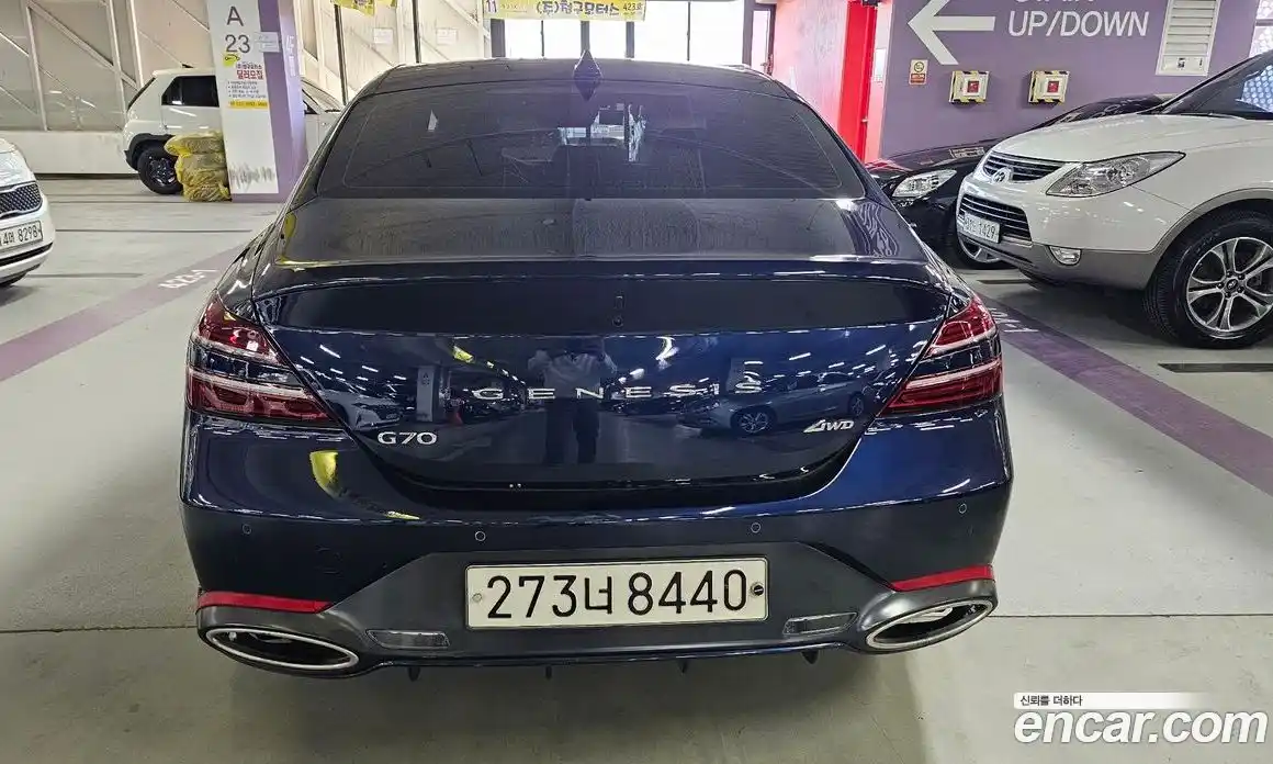 Genesis G70 2020 3.3 автомат (гидро), фото 4